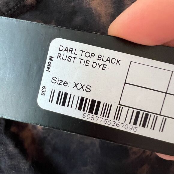 Motel Rocks DARL CROP TOP IN BLACK RUST TIE DYE - Picture 7 of 10